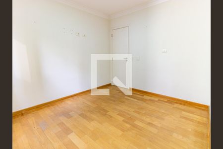 Apartamento para alugar com 246m², 4 quartos e 5 vagas Apartamento para alugar com 246m², 4 quartos e 5 vagasQuarto