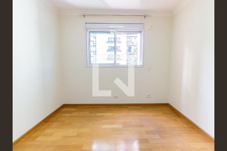 Apartamento para alugar com 246m², 4 quartos e 5 vagas Apartamento para alugar com 246m², 4 quartos e 5 vagasQuarto