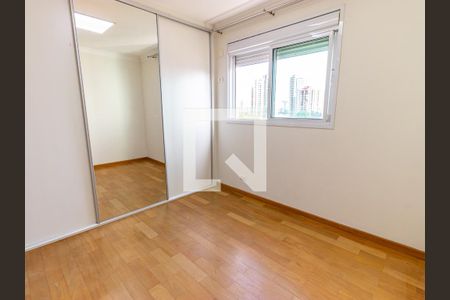 Apartamento para alugar com 246m², 4 quartos e 5 vagas Apartamento para alugar com 246m², 4 quartos e 5 vagasSuíte 1