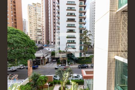 Apartamento para alugar com 246m², 4 quartos e 5 vagas Apartamento para alugar com 246m², 4 quartos e 5 vagasQuarto - Vista