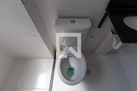 Apartamento para alugar com 47m², 2 quartos e 1 vaga Apartamento para alugar com 47m², 2 quartos e 1 vagaBanheiro
