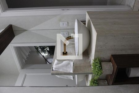 Casa de condomínio à venda com 1000m², 5 quartos e 6 vagasLavabo