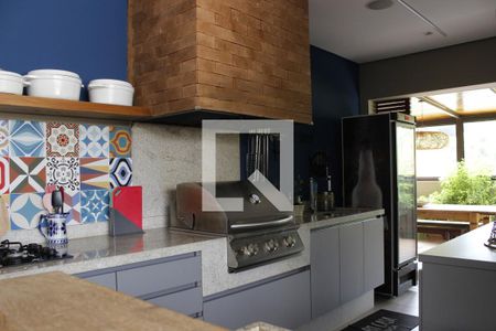 Casa de condomínio à venda com 1000m², 5 quartos e 6 vagasChurrasqueira