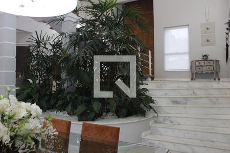 Casa de condomínio à venda com 1000m², 5 quartos e 6 vagasSala de Jantar