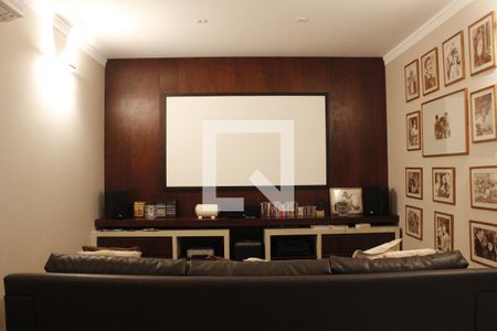 Casa de condomínio à venda com 1000m², 5 quartos e 6 vagasHome Theatre 