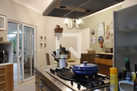 Casa de condomínio à venda com 1000m², 5 quartos e 6 vagasCozinha