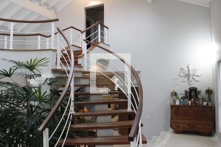 Casa de condomínio à venda com 1000m², 5 quartos e 6 vagasHall de entrada