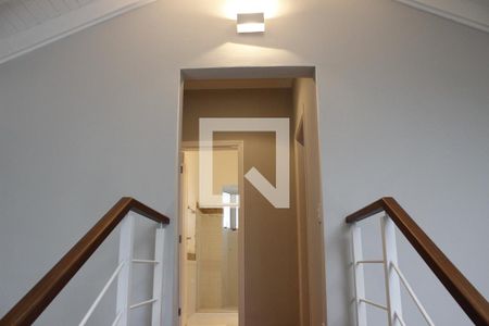 Casa de condomínio à venda com 1000m², 5 quartos e 6 vagasEntrada dos Quartos de Hospede 