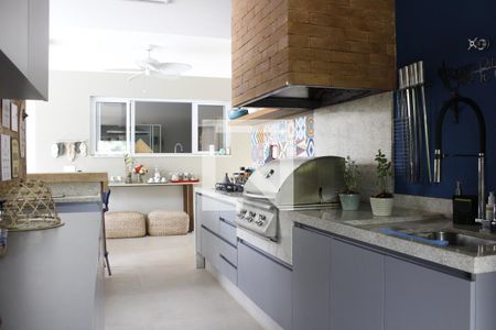 Casa de condomínio à venda com 1000m², 5 quartos e 6 vagasChurrasqueira