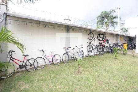 Apartamento para alugar com 50m², 2 quartos e 1 vagaÁrea comum 