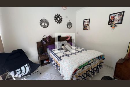 Casa à venda com 650m², 5 quartos e 6 vagas Casa à venda com 650m², 5 quartos e 6 vagasSuite externa