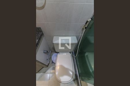 Apartamento à venda com 80m², 2 quartos e 2 vagas Apartamento à venda com 80m², 2 quartos e 2 vagasBanheiro Social