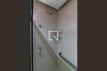 Apartamento à venda com 80m², 2 quartos e 2 vagas Apartamento à venda com 80m², 2 quartos e 2 vagasBanheiro Social