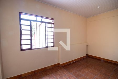 Sala de casa para alugar com 2 quartos, 60m² em Humaita, Porto Alegre