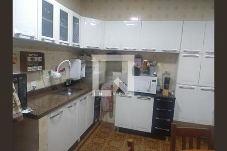 Casa à venda com 4 quartos, 200m² em Maranhão, São Paulo