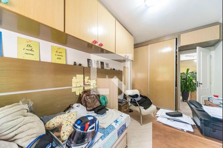 Quarto 1 de apartamento à venda com 2 quartos, 142m² em Parque Industriário, Santo André
