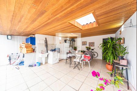 Apartamento à venda com 142m², 2 quartos e 2 vagas Apartamento à venda com 142m², 2 quartos e 2 vagasÁrea de Serviço