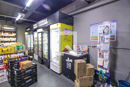 Apartamento à venda com 55m², 2 quartos e 1 vagaMini mercado