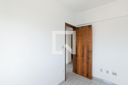 Apartamento à venda com 80m², 3 quartos e 2 vagasQuarto 2