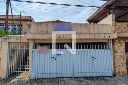 Casa à venda com 280m², 4 quartos e 2 vagasFachada