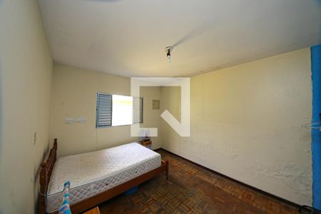 Casa à venda com 280m², 4 quartos e 2 vagasQuarto 2