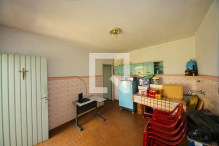 Casa à venda com 280m², 4 quartos e 2 vagasSala 2