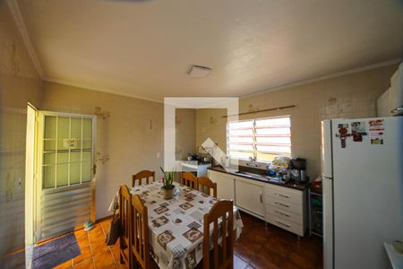 Casa à venda com 280m², 4 quartos e 2 vagasCozinha 2