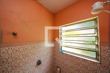 Casa à venda com 280m², 4 quartos e 2 vagasBanheiro 2