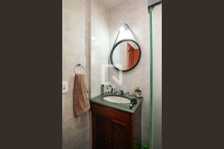 Apartamento à venda com 66m², 2 quartos e 1 vagaBanheiro 