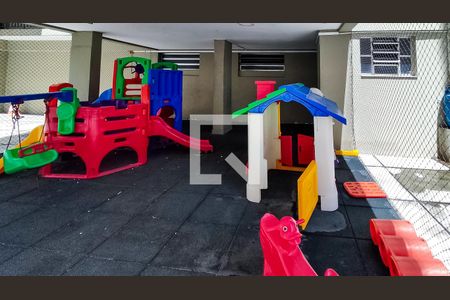 Apartamento à venda com 66m², 2 quartos e 1 vagaÁrea comum - Playground
