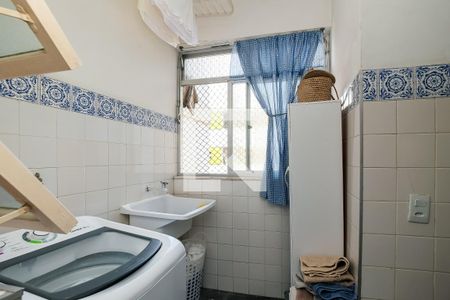 Apartamento à venda com 66m², 2 quartos e 1 vagaÁrea de Serviço