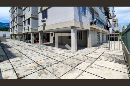 Apartamento à venda com 66m², 2 quartos e 1 vagaÁrea comum - Playground