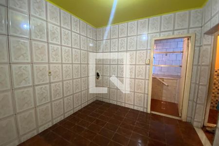 Quarto de casa para alugar com 2 quartos, 90m² em Parque Fluminense, Duque de Caxias