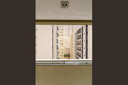 Varanda de apartamento para alugar com 3 quartos, 75m² em Chácara Inglesa, São Paulo