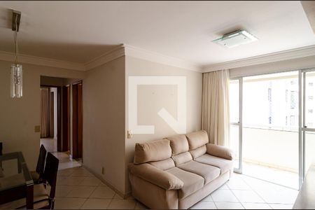 Sala de apartamento para alugar com 3 quartos, 75m² em Chácara Inglesa, São Paulo