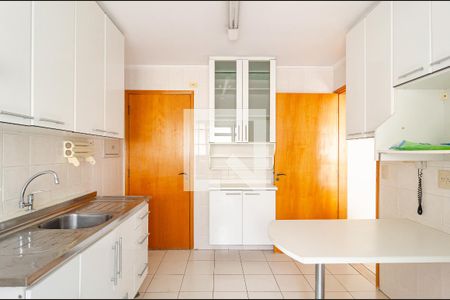 Apartamento para alugar com 75m², 3 quartos e 2 vagasCozinha