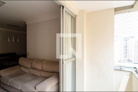 Varanda de apartamento para alugar com 3 quartos, 75m² em Chácara Inglesa, São Paulo