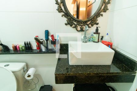 Apartamento para alugar com 53m², 2 quartos e sem vagaBanheiro