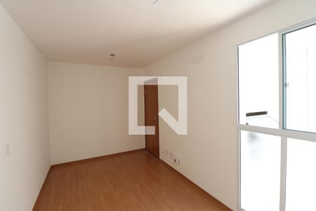Sala de apartamento para alugar com 2 quartos, 55m² em Vila Lage, São Gonçalo