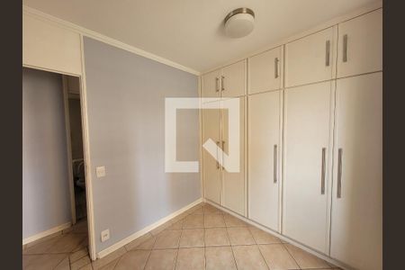 Quarto 1 de apartamento para alugar com 2 quartos, 53m² em Mansões Santo Antônio, Campinas