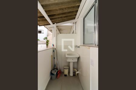 Casa para alugar com 100m², 2 quartos e 1 vaga Casa para alugar com 100m², 2 quartos e 1 vagaÁrea de Serviço