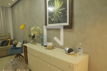 Sala de casa para alugar com 2 quartos, 110m² em Parque Imperial, São Paulo