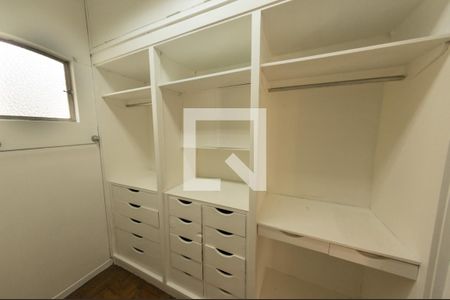 Apartamento à venda com 100m², 2 quartos e 1 vagaQuarto 2 - closet