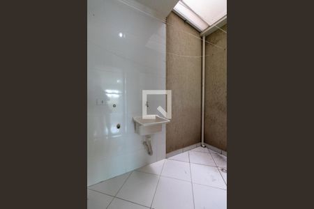 Apartamento para alugar com 44m², 2 quartos e sem vaga Apartamento para alugar com 44m², 2 quartos e sem vagaÁrea de Serviço