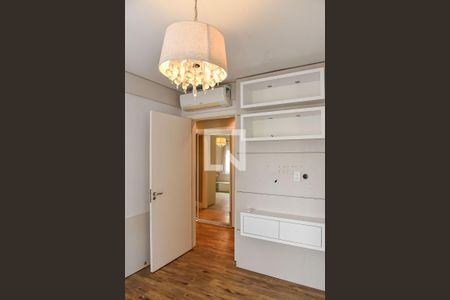 Apartamento à venda com 113m², 3 quartos e 2 vagasQuarto 2