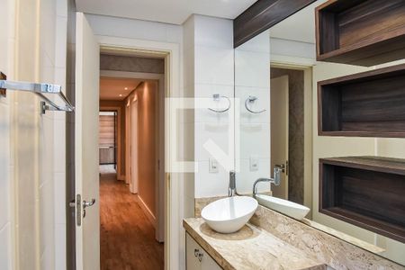 Apartamento à venda com 113m², 3 quartos e 2 vagasBanheiro da Suíte