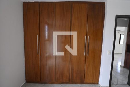 Q1 de apartamento à venda com 3 quartos, 85m² em Setor Central, Goiânia