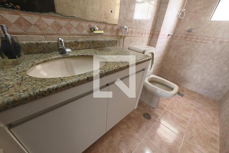 Apartamento à venda com 85m², 3 quartos e 1 vaga Apartamento à venda com 85m², 3 quartos e 1 vagaBanheiro