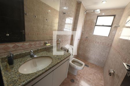 Apartamento à venda com 85m², 3 quartos e 1 vaga Apartamento à venda com 85m², 3 quartos e 1 vagaBanheiro