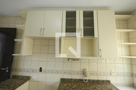 Apartamento à venda com 85m², 3 quartos e 1 vaga Apartamento à venda com 85m², 3 quartos e 1 vagaCozinha - Armários
